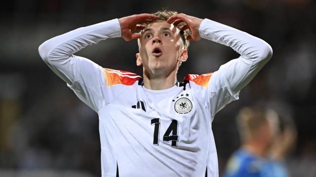 1717688898639087108.jpg 4.jpg